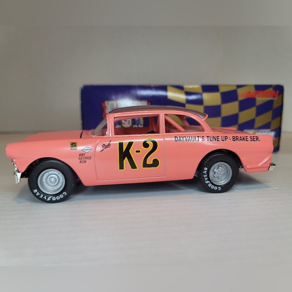 Action 1956 Pink Ford Victoria K-2 Dale Earnhardt 1:24 Diecast Car W/Box Limited - Picture 1 of 16